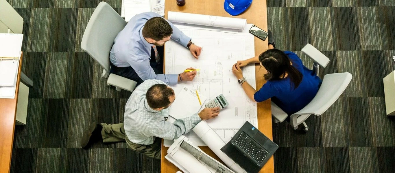 Ανατροπές στο νομοσχέδιο για τα εργασιακά: Ποια τα βασικά «αγκάθια»